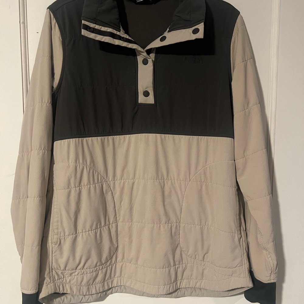 The North Face Gray and White Womens half snap pullover